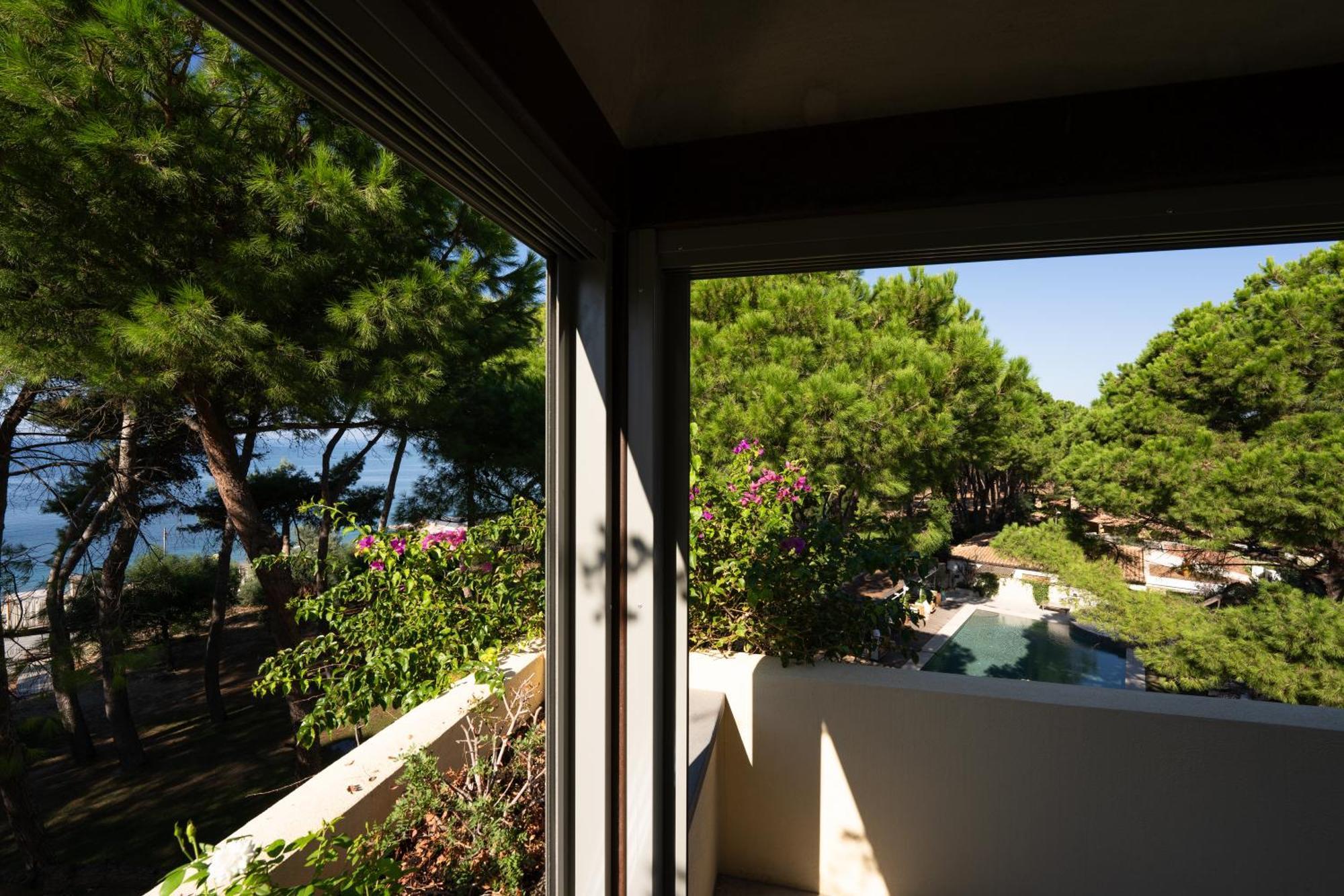 Praia Art Resort - Small Luxury Hotels Of The World (Adults Only) Le Castella  Exteriör bild