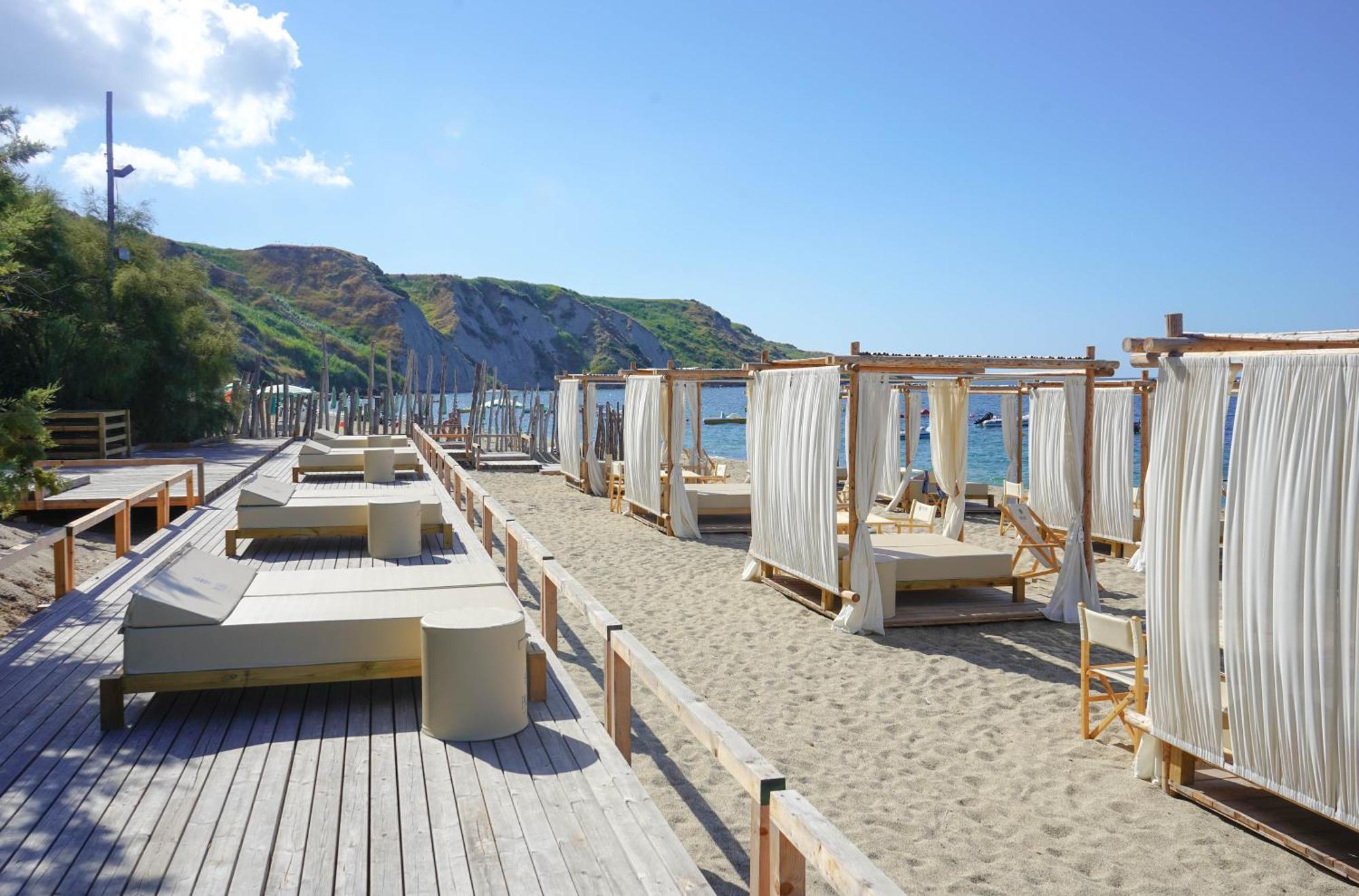 Praia Art Resort - Small Luxury Hotels Of The World (Adults Only) Le Castella  Exteriör bild